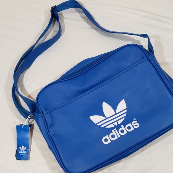 adidas airline messenger bag